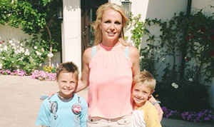 1403625845_britney spears jayden james sean preston 178