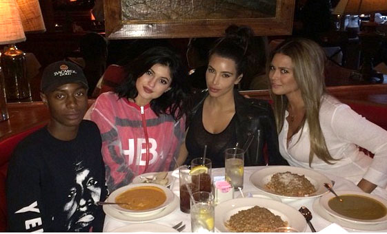 Kim Kardashian's little sister Kylie tries to make her eat carbs!