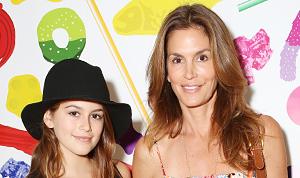 1408457978_cindy crawford kaia 178