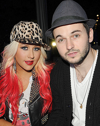 1408630301_christina aguilera matthew rutler 441