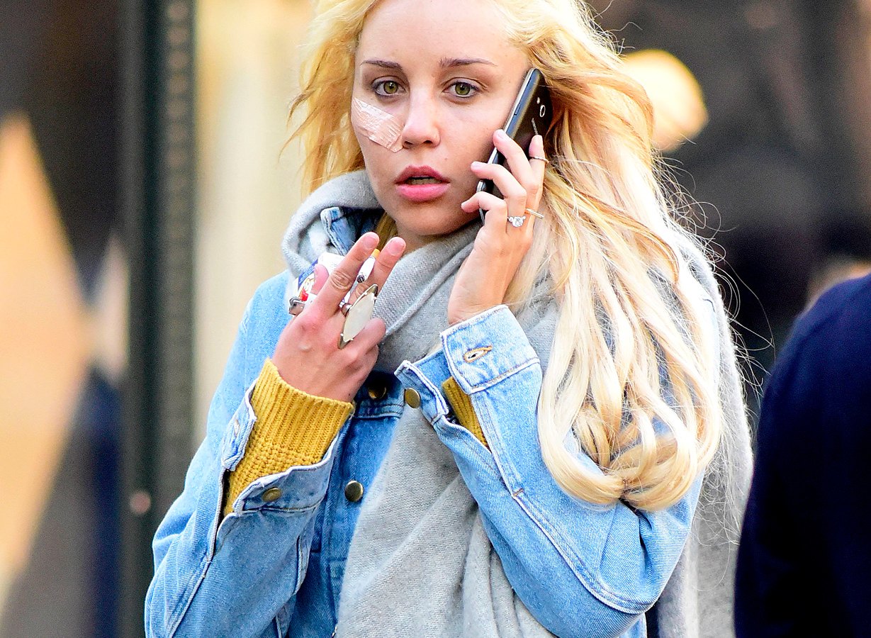 Amanda Bynes Arrives in New York City After DUI Arrest Photo UsWeekly