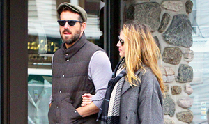 1412615384_ryan reynolds blake lively 300