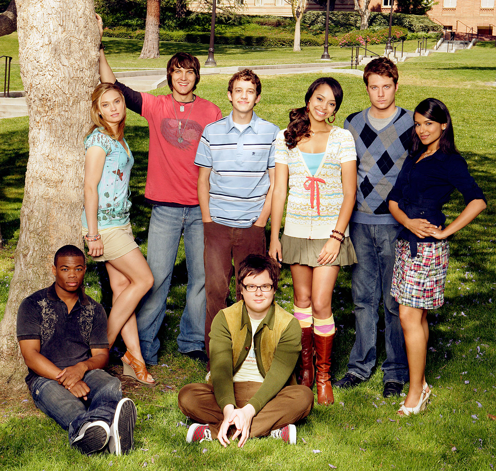 Untimely Demise: TV Shows Cut Short - What Went Wrong with ‘Pitch,’ ‘The Newsroom’ and More