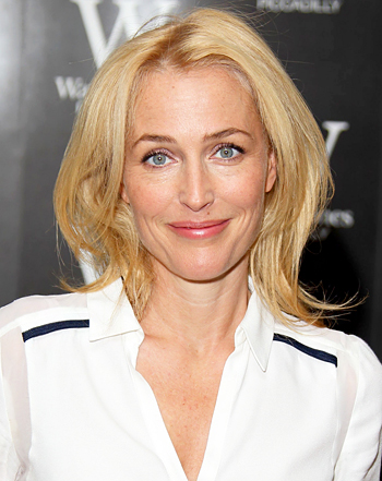 1413295363_456577292_gillian anderson 350