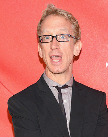 1415465392_andy dick arressted grand theft necklace_3