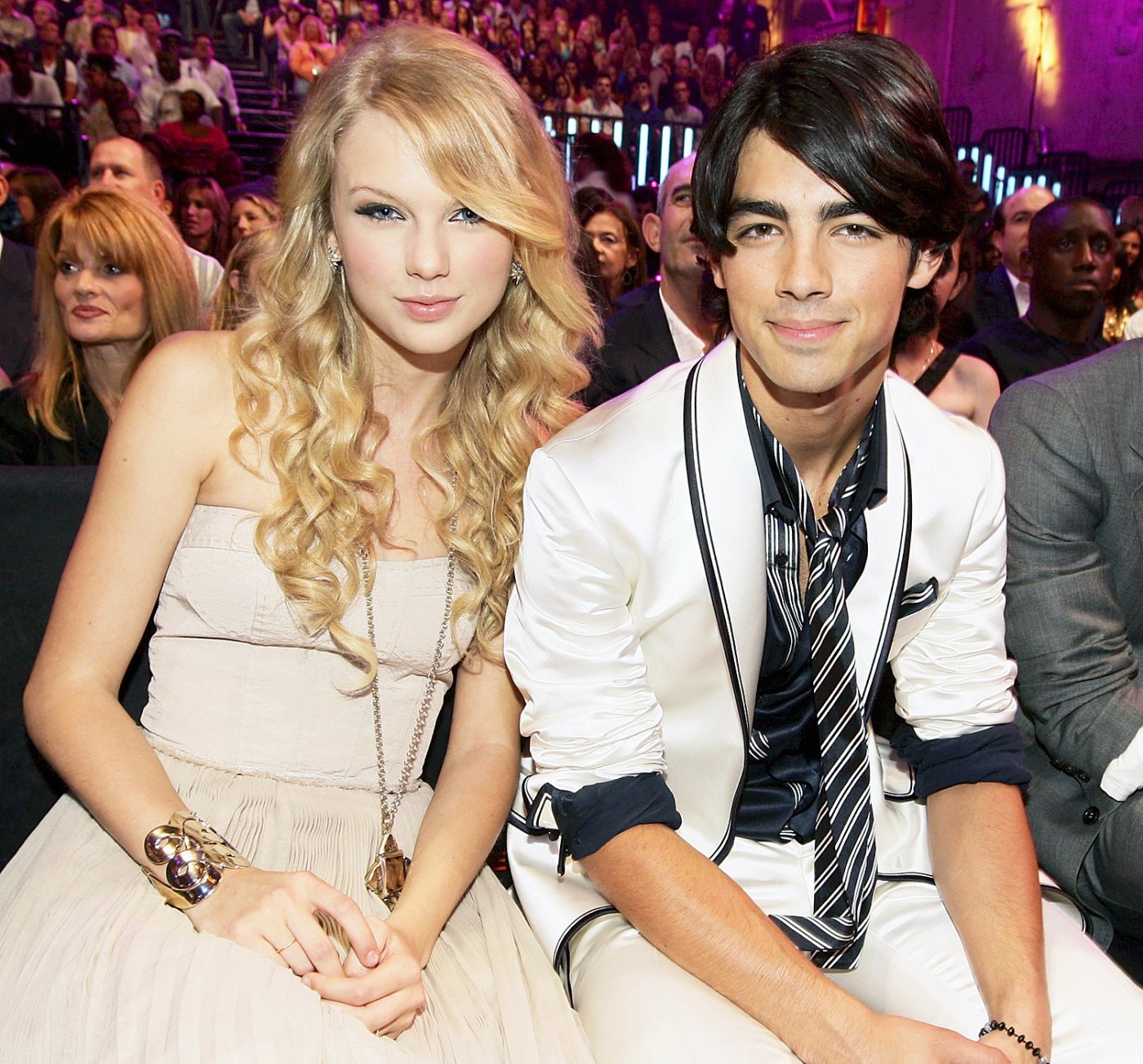 Taylor Swift s Dating History Timeline Of Famous Exes Boyfriends Us Taylor Swift s Dating History Timeline Of Famous Exes Boyfriends Us