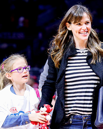 1421760513_jennifer garner violet affleck 441