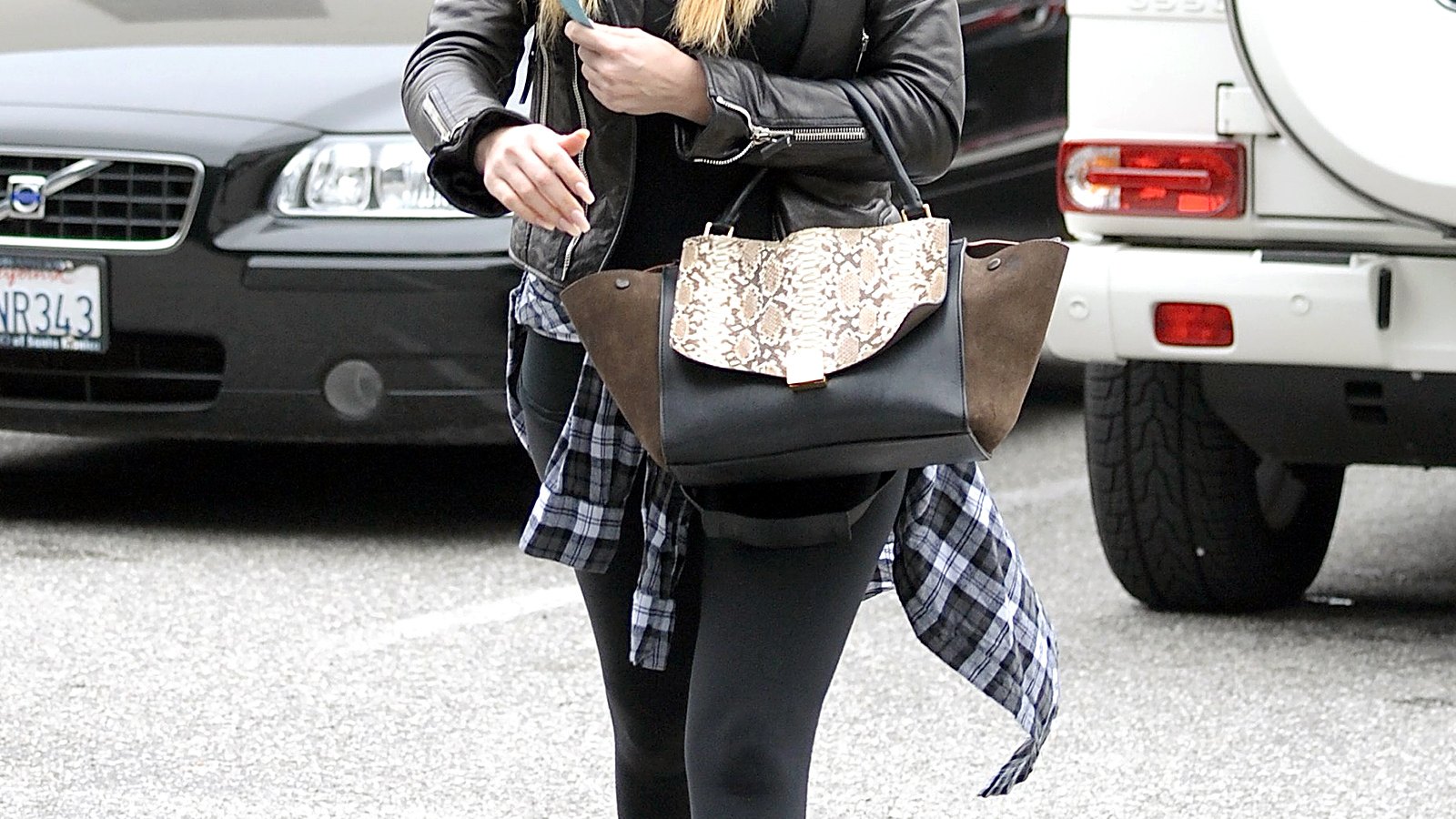 Khloe Kardashian goes jewelry shopping in Beverly Hills on Jan. 20.