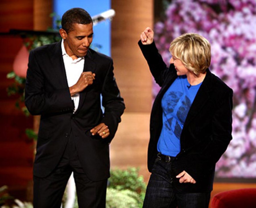 1422053529_barack obama ellen zoom