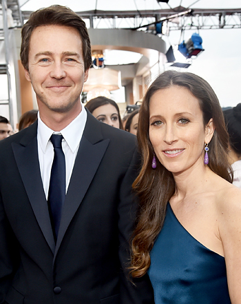 1422279235_edward norton shauna robertson 441