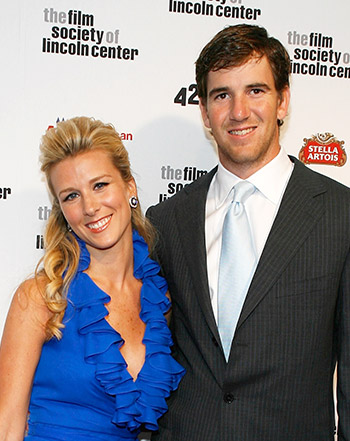 1422640062_abby mcgrew eli manning 441