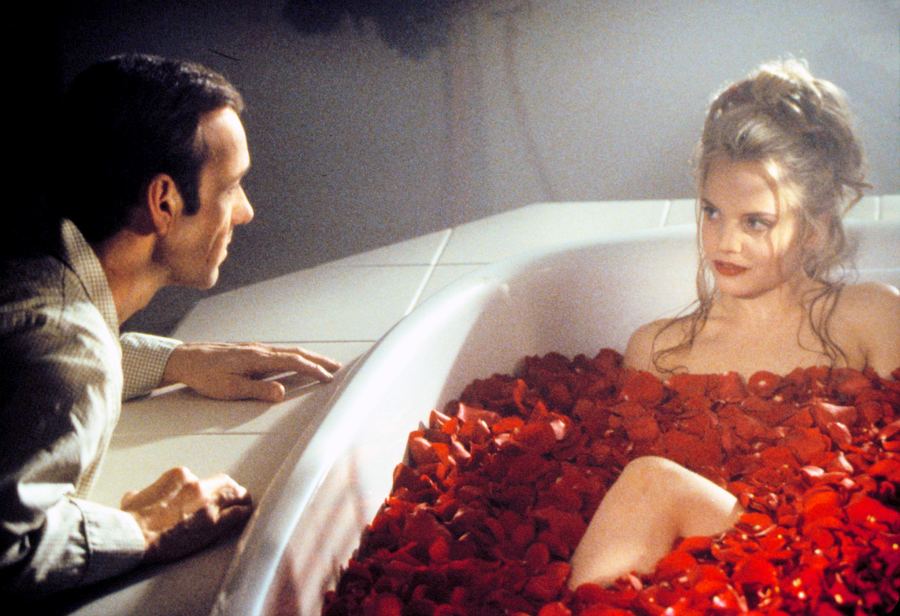 1424427190_msdambe_ec002_h_kevin spacey mena suvari american beauty zoom