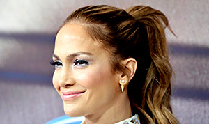 1426172199_jennifer lopez makeup 300
