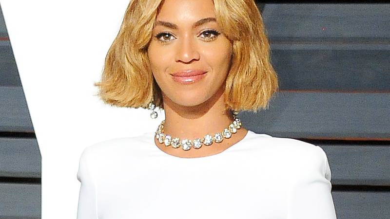 Beyonce Sends Heartfelt Message to Backup Singer Fighting Cancer | Us ...