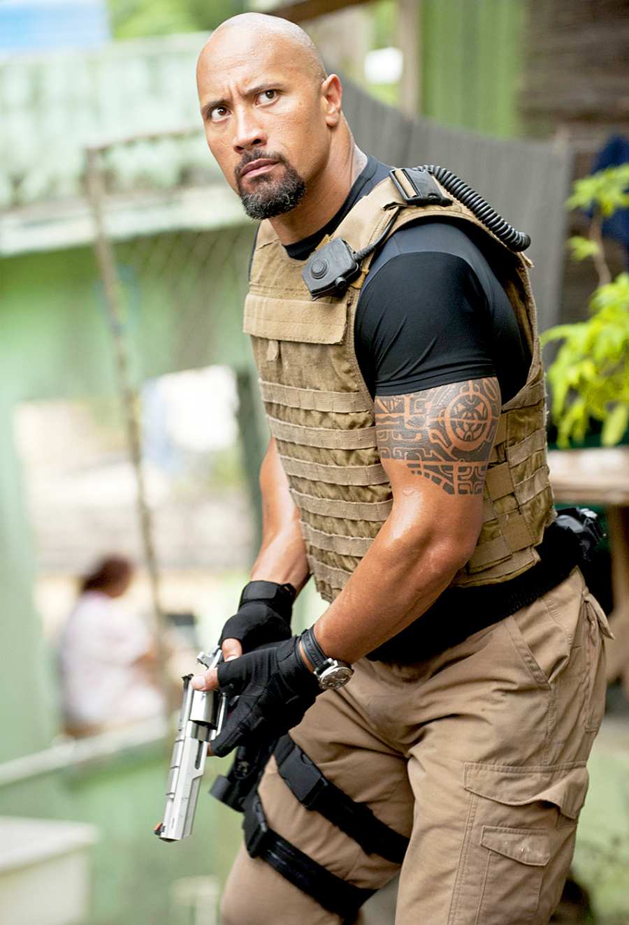 1428030190_mcdfafi_ec018_h_dwayne johnson zoom