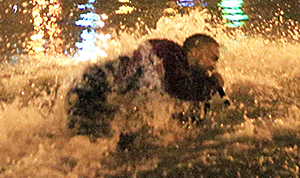 1428934505_kanye in pool 178