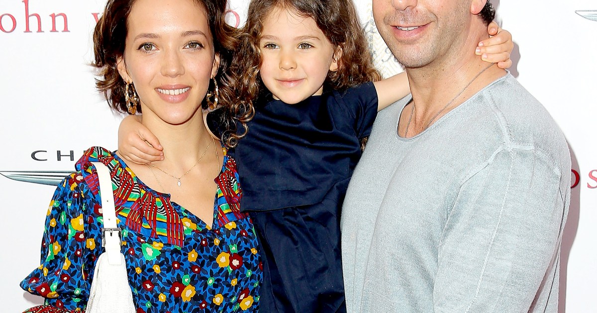 David Schwimmer Shows Off Adorable Daughter Cleo, 4, at ...