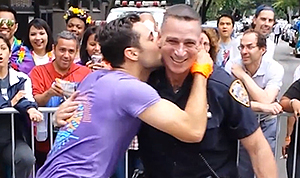 1435608435_hot cop 178