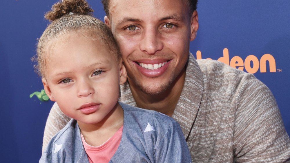 Stephan Riley Curry Stephen Curry's Daughter Riley Steals Show at Kids' Choice Awards