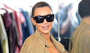 1437141879_kim kardashian bump 300