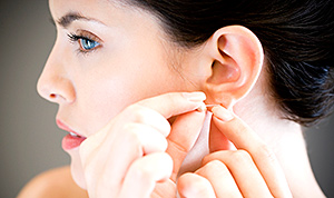 1438633456_earrings 300