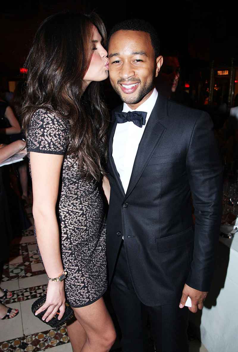 1441987548_john legend chrissy teigen kissing 2011 zoom