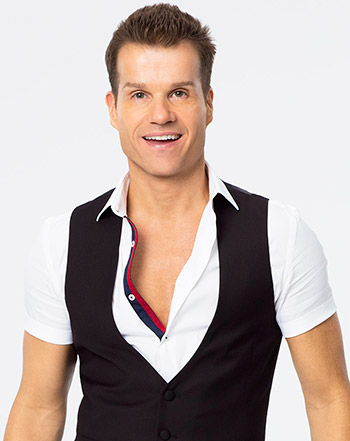1444078049_louis van amstel 441