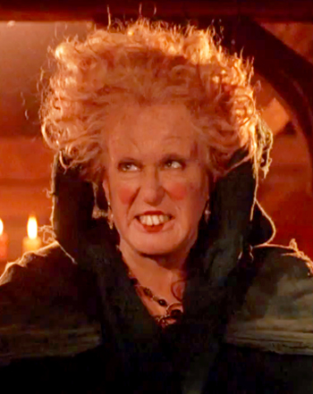 1445895672_bette midler hocus pocus 350