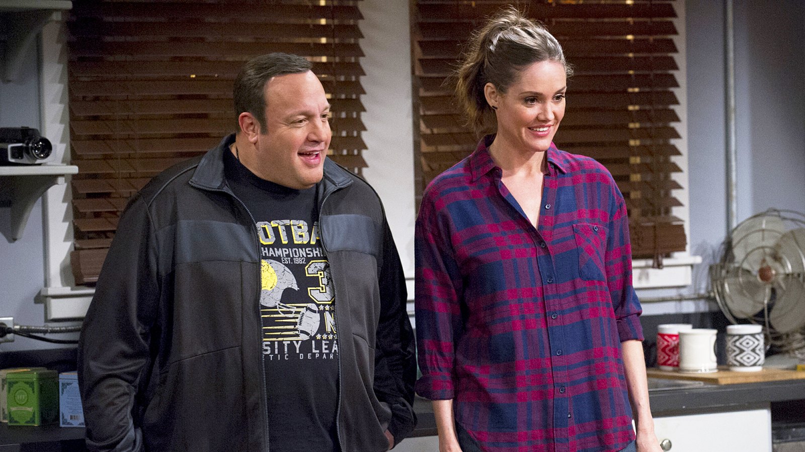 Kevin James and Erinn Hayes on ‘Kevin Can Wait’