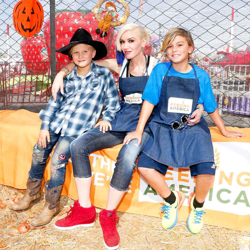 Gwen Stefani Zuma and Kingston at the Feeding America Holiday Harvest event at Shawn’s Pumpkin Patch on October 24, 2015 in Culver City, California.
