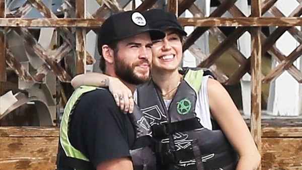 Liam Hemsworth Miley Cyrus Tybee Island