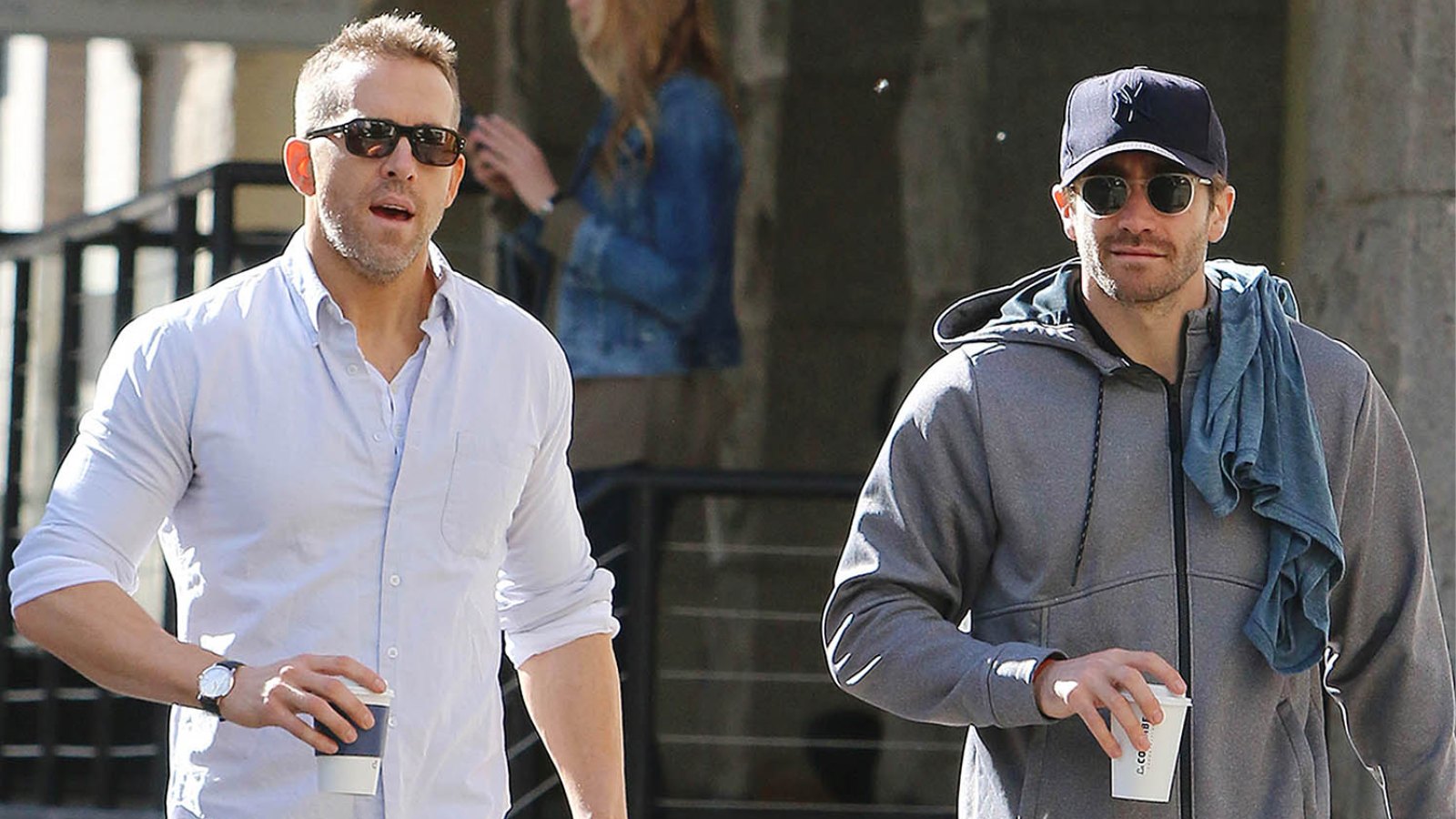 Ryan Reynolds and Jake Gyllenhaal get Coffee in Tribeca