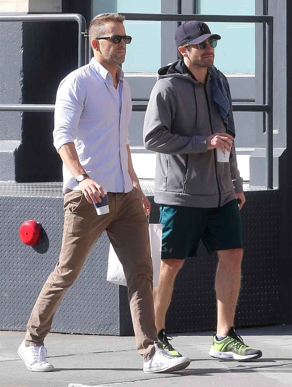 Jake Gyllenhaal and Ryan Reynolds grab a cup of coffee together