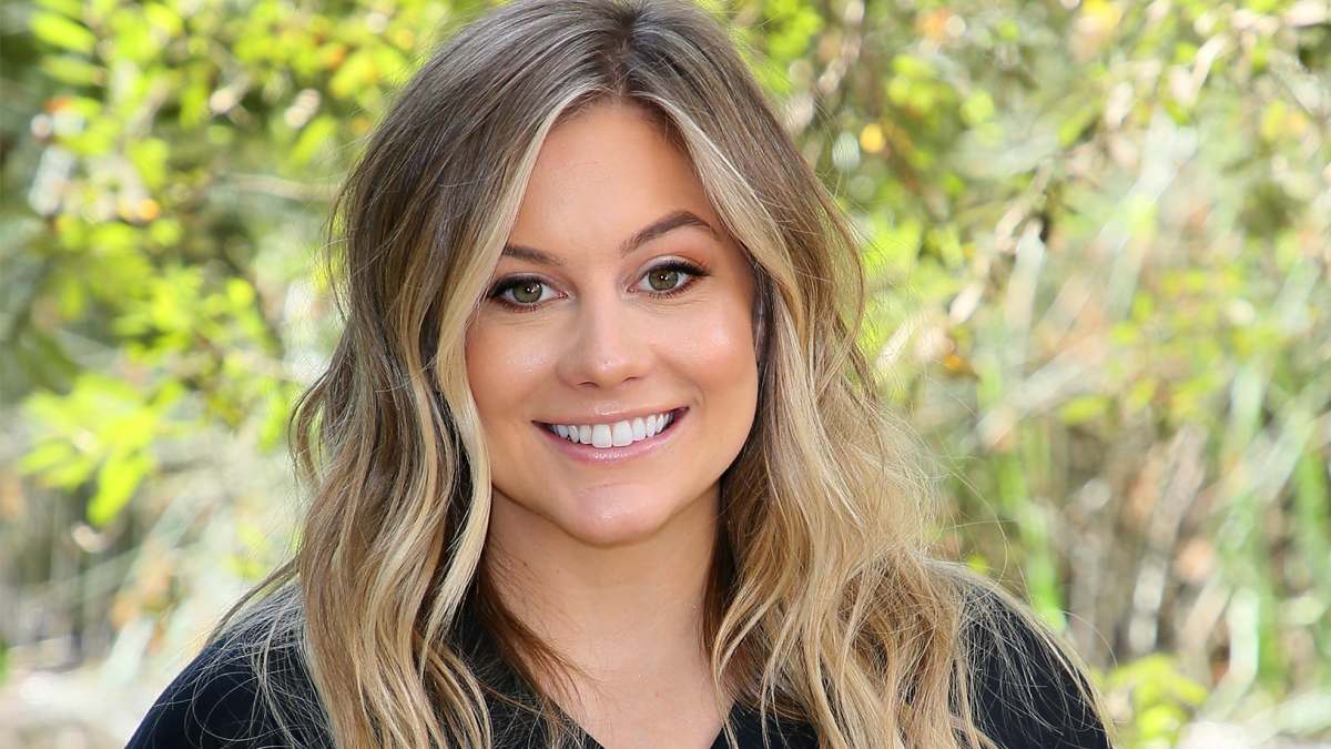 LIVESTRONG.COM Presents Everyday Health Heroes Workout With Shawn Johnson