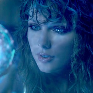 taylor-swift-naked-ready-for-it-2