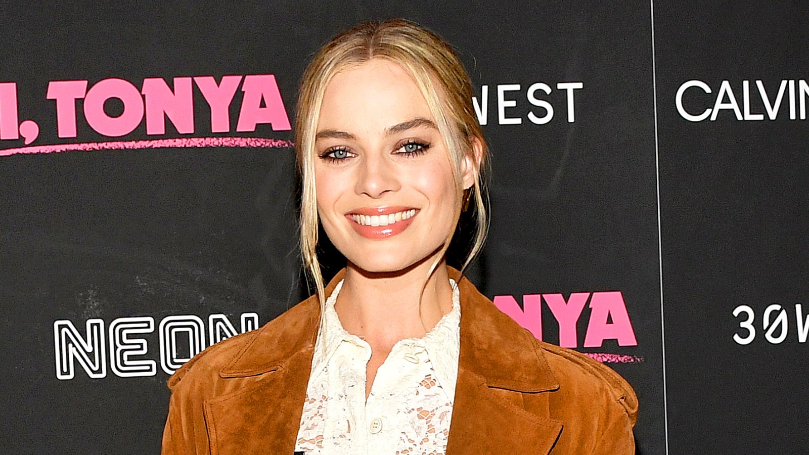 Margot Robbie attends the 'I, Tonya' New York Premiere at Village East Cinema on November 28, 2017 in New York City.