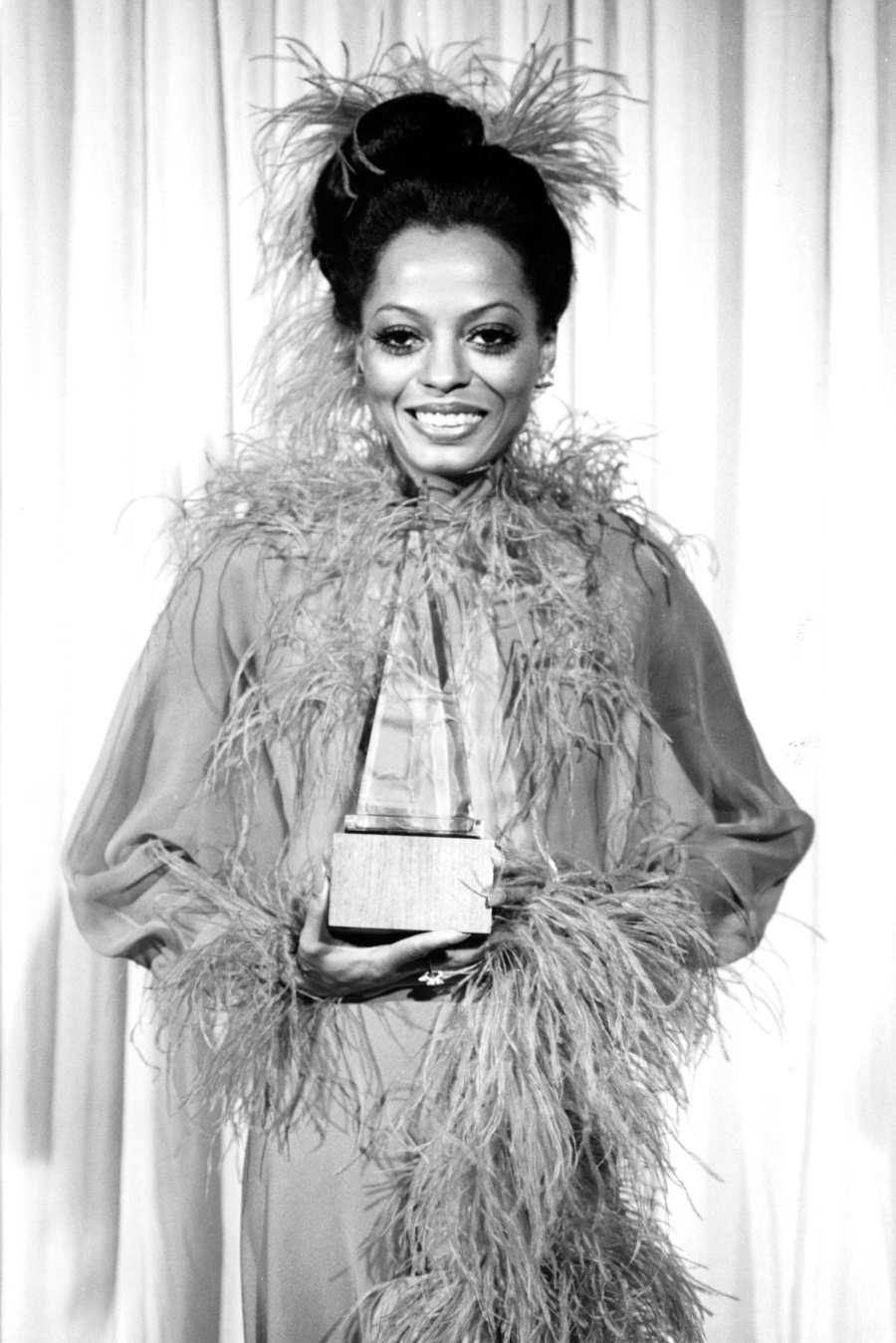 DIANA ROSS