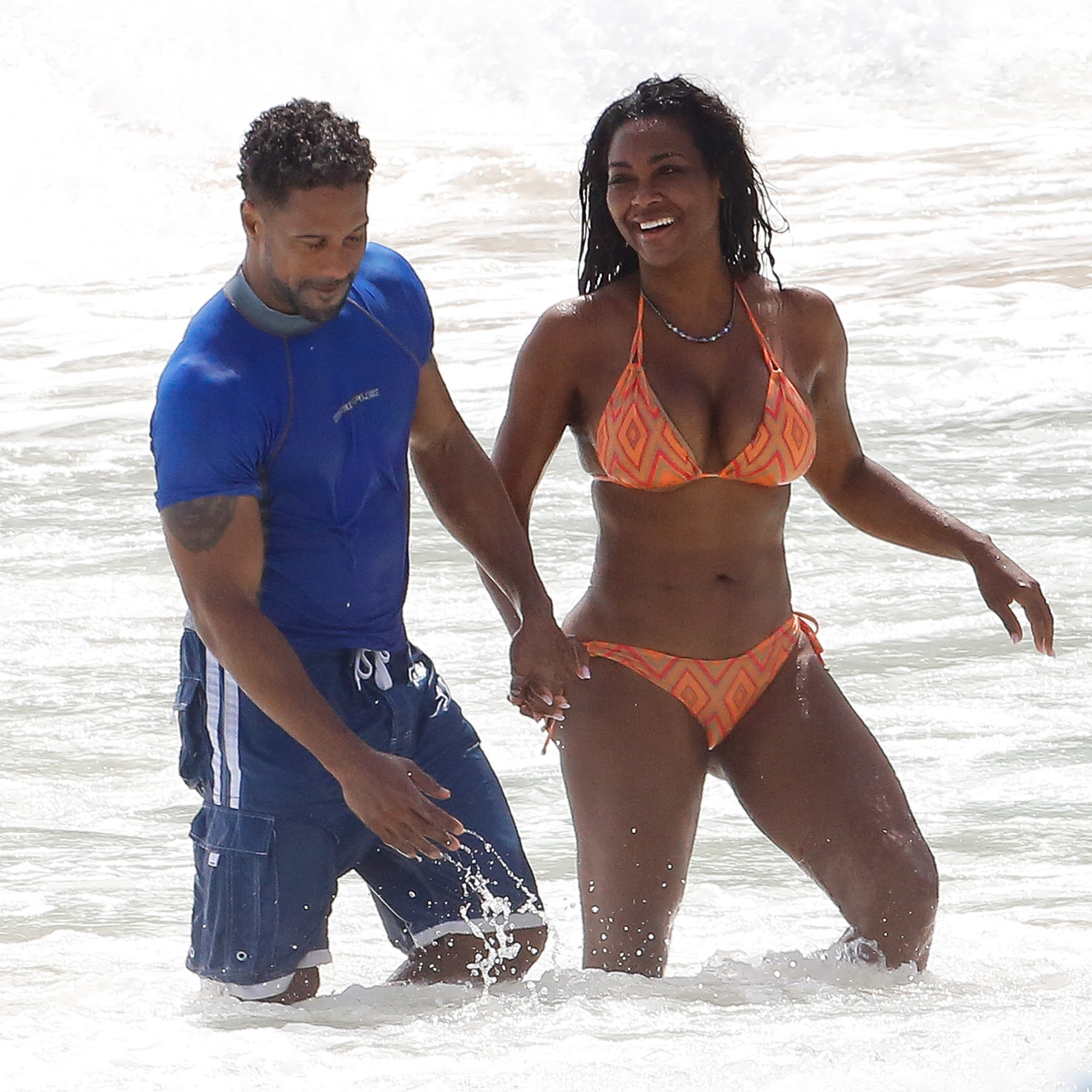 Kenya Moore Wears a Bikini in Barbados With Husband Marc Daly Pics