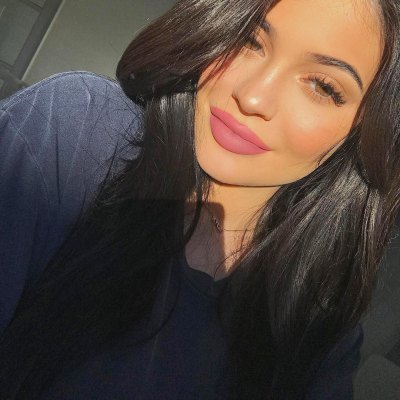 Pregnant Kylie Jenner Teases Baby’s Gender With All-Pink Everything ...