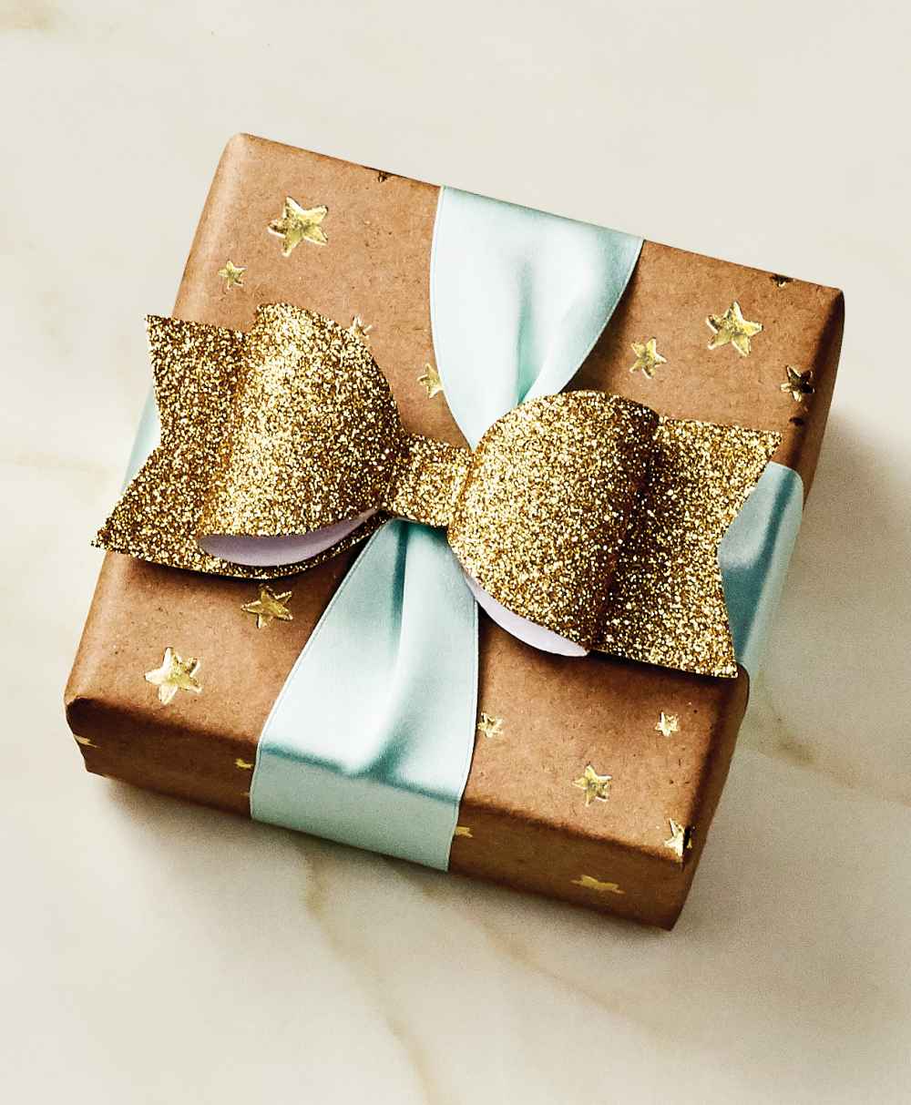 Holiday gift box