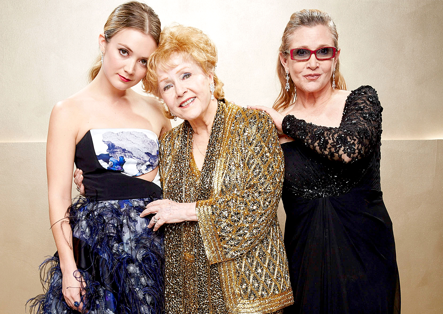billie-lourd-debbie-carrie