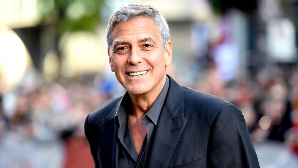 george-clooney-note-plane