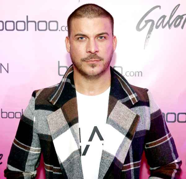 Taylor Ruke Vanderpump Rules’ Jax Taylor’s Dad Dies After Cancer Battle - Us