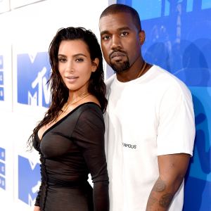 Kim-Kardashian-and-Kanye-West-move-home