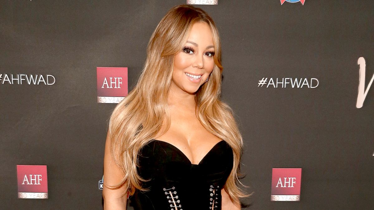 Mariah-Carey-PETA-angel-award