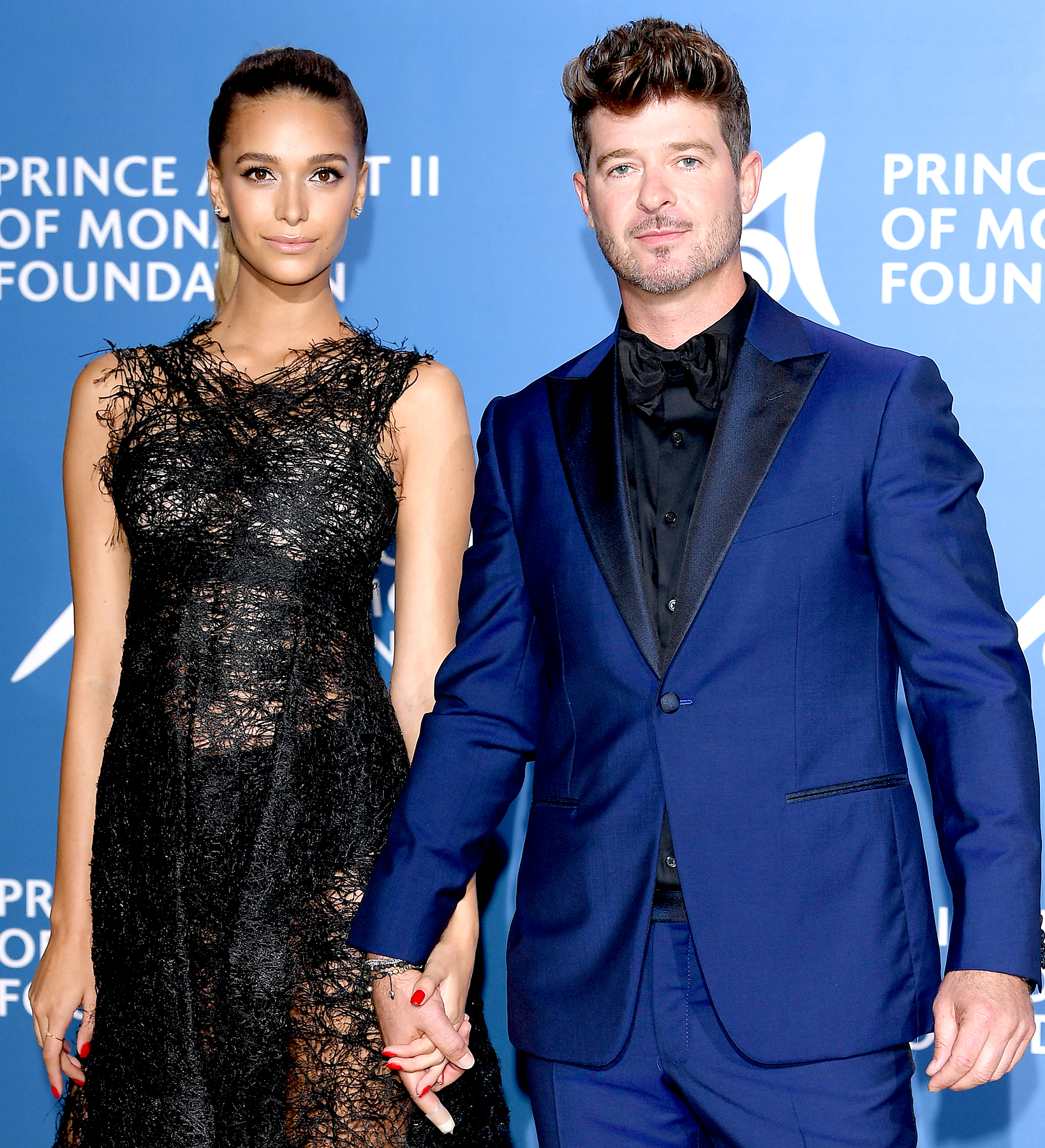 Robin-Thicke-and-April-Love-Geary