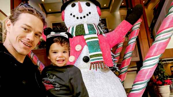 ryan-dorsey-christmas-with-son