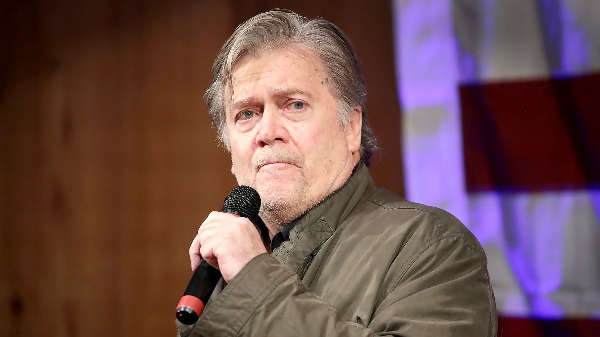 Steve-Bannon boycott