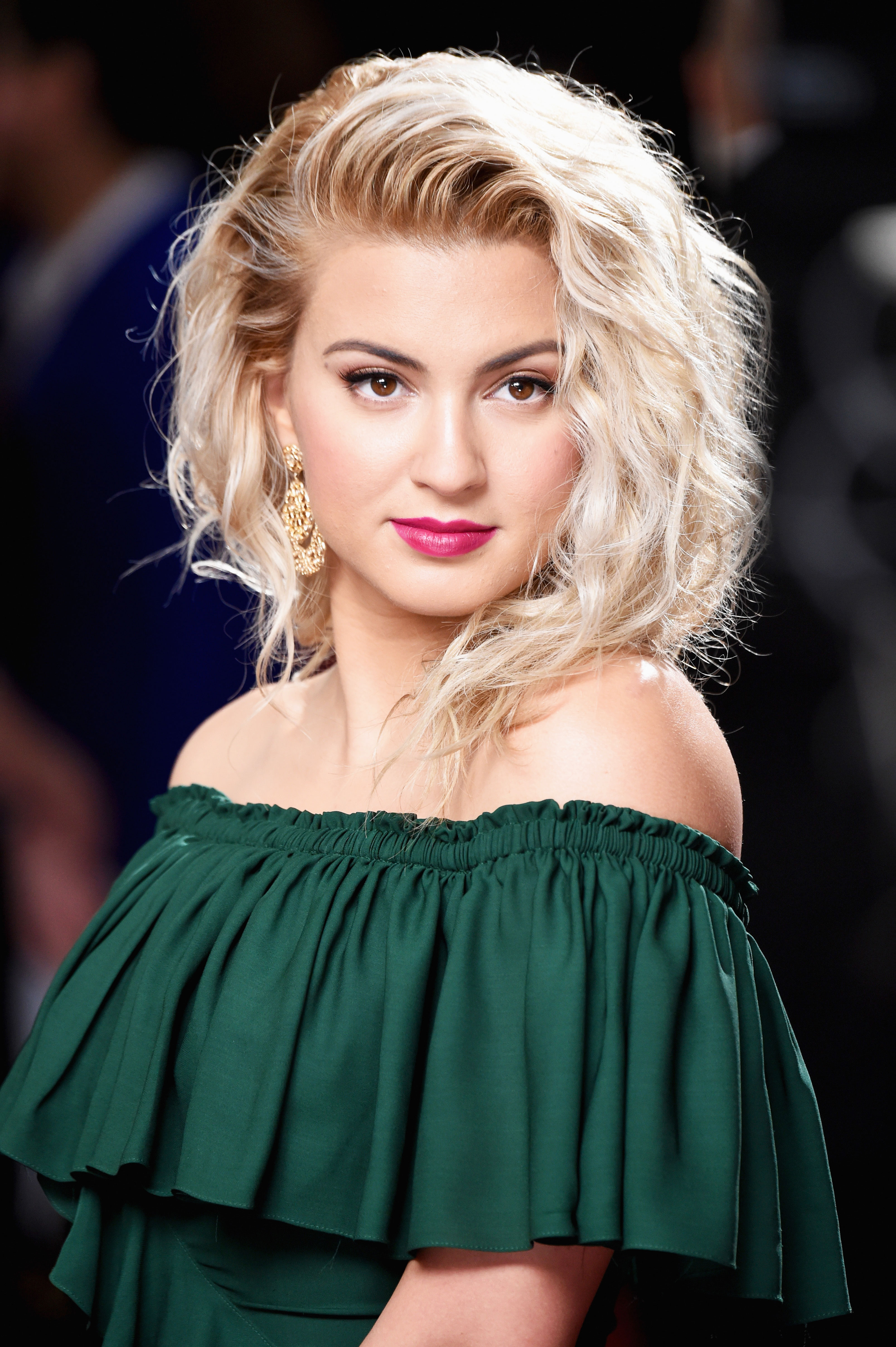 Grammys Red Carpet Makeup Hair Style Tips Secrets And Hacks