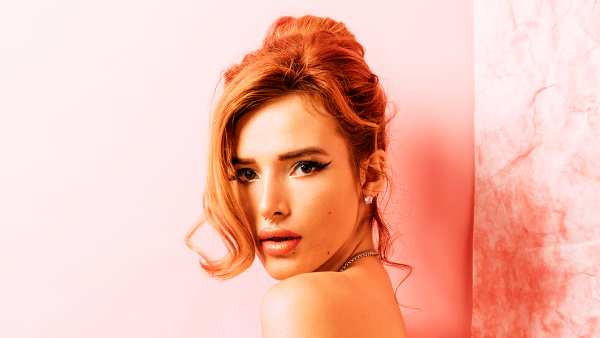 Bella Thorne attends the Daily Front Row's Fashion Media 2017 Awards at Four Seasons Hotel New York Downtown in New York City.